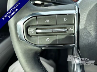 New 2026 GMC Terrain Elevation w/ Elevation Premium Package