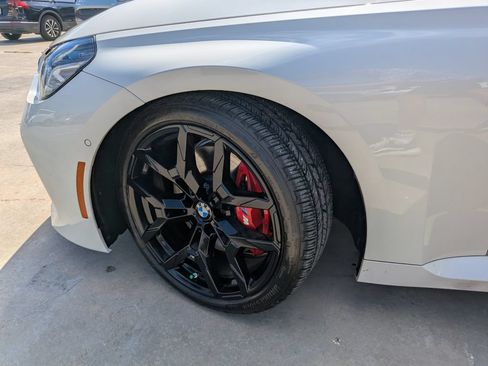 Used 2025 BMW 230i Coupe w/ M Sport Package RWD image 33