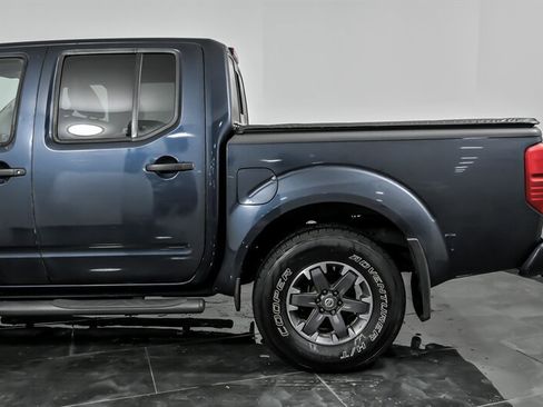 Used 2019 Nissan Frontier PRO-4X image 7