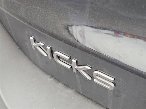 New 2026 Nissan Kicks SR w/ Cold Weather Package image 12