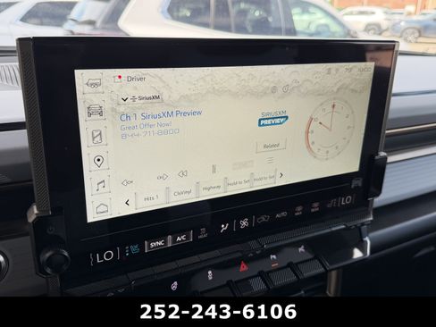 Used 2025 GMC Hummer EV 3X AWD/4WD image 23