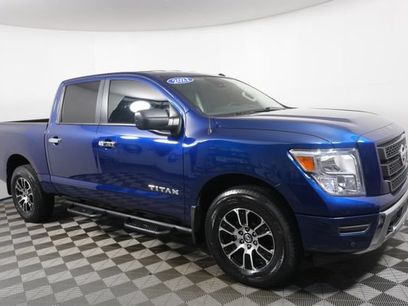 Used 2021 Nissan Titan SV w/ SV Convenience Package