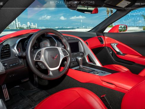 Used 2014 Chevrolet Corvette Stingray Convertible w/ 3LT Preferred Equipment Group image 9