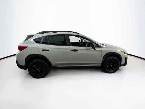 Used 2023 Subaru Crosstrek 2.0i Premium w/ Special Edition AWD/4WD image 4