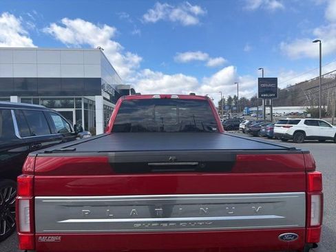 Used 2022 Ford F250 Platinum image 6