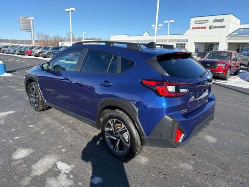Used 2024 Subaru Crosstrek 2.0i Premium AWD/4WD image 3