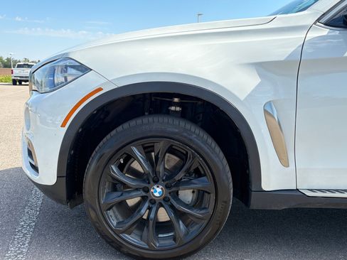 Used 2015 BMW X6 xDrive50i AWD/4WD image 11