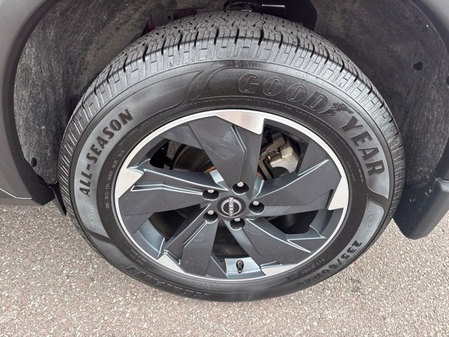 Certified 2024 Nissan Rogue SV w/ SV Premium Package AWD/4WD image 34