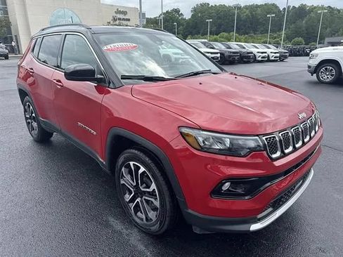 Used 2023 Jeep Compass Limited AWD/4WD image 1
