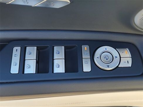 Used 2025 Genesis GV80 3.5T Prestige image 20