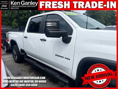 Used 2022 Chevrolet Silverado 2500 Custom w/ Gooseneck/5TH Wheel Package AWD/4WD image 5