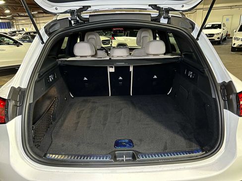 Certified 2025 Mercedes-Benz GLC 300 image 16