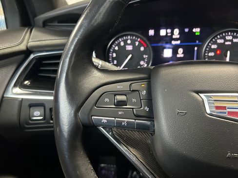 Used 2020 Cadillac XT6 Premium Luxury w/ Platinum Package image 17