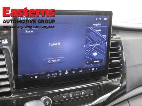 Used 2023 Ford Transit 350 XLT image 19