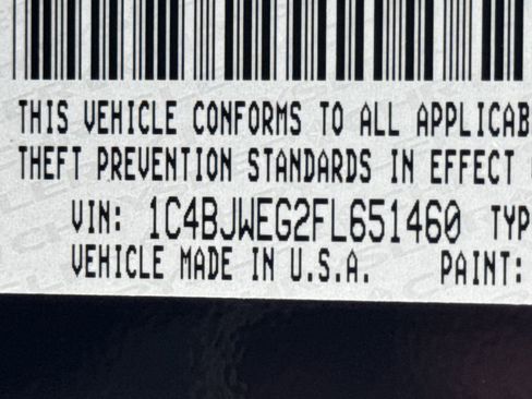 Used 2015 Jeep Wrangler Unlimited Sahara w/ Dual Top Group AWD/4WD image 32