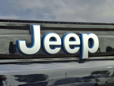 Certified 2024 Jeep Grand Cherokee Limited 4xe AWD/4WD image 36