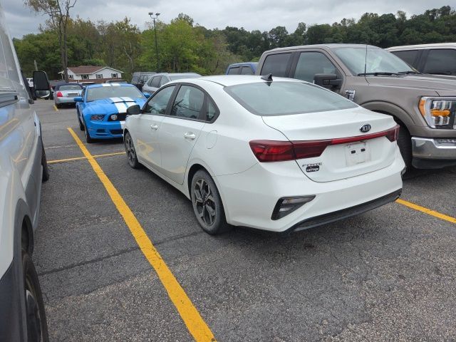 Used 2021 Kia Forte LXS FWD image 4