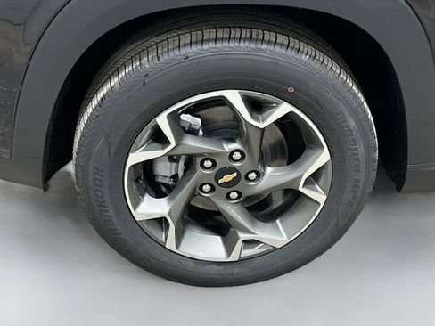 New 2026 Chevrolet Trax LT w/ LT Convenience Package image 33