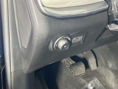 Used 2022 Jeep Compass Limited AWD/4WD image 10