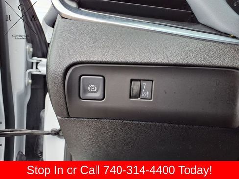Used 2023 Buick Enclave Essence w/ Experience Buick Package AWD/4WD image 23