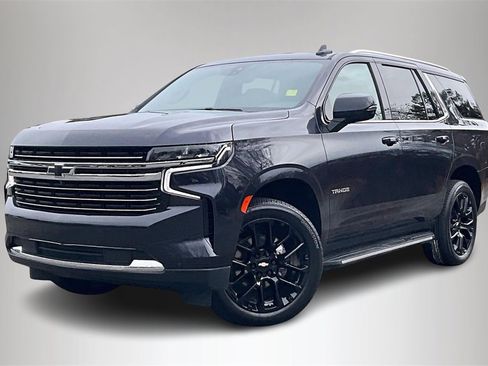 Certified 2022 Chevrolet Tahoe LT w/ Luxury Package image 3