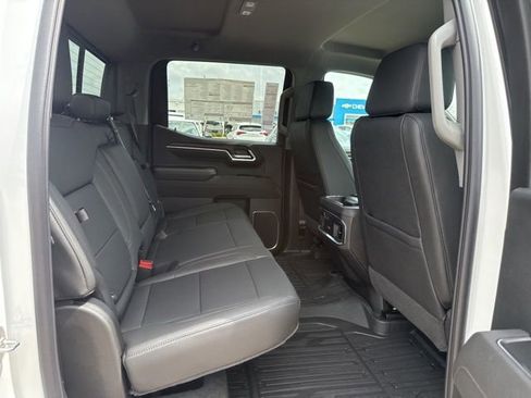 New 2026 GMC Sierra 1500 SLT w/ SLT Convenience Package AWD/4WD image 43