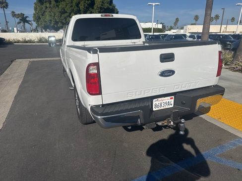 Used 2011 Ford F250 XLT w/ XLT Interior Pkg image 18