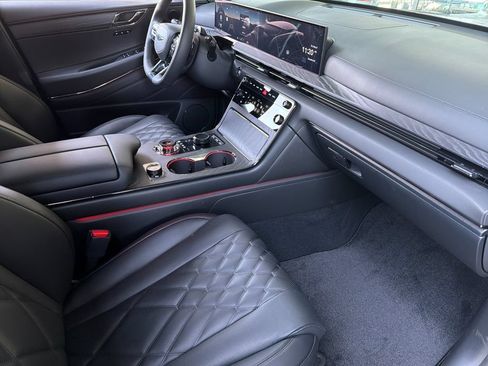 New 2026 Genesis GV80 3.5T Prestige AWD/4WD image 16