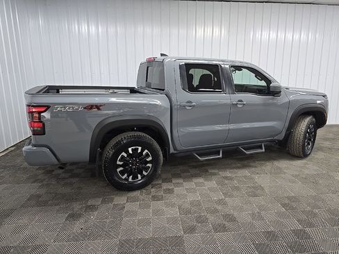 Used 2023 Nissan Frontier PRO-4X w/ Pro Convenience Package image 3