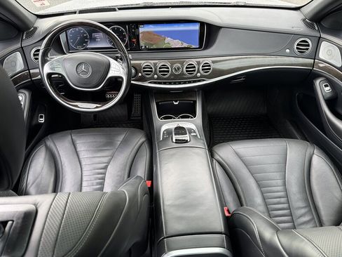Used 2016 Mercedes-Benz S 550 Sedan image 11
