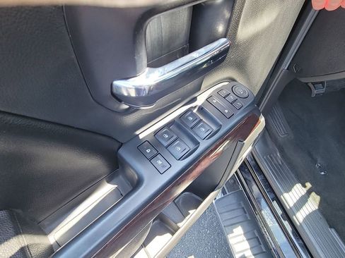 Used 2017 GMC Sierra 1500 SLT w/ SLT Premium Package RWD image 21