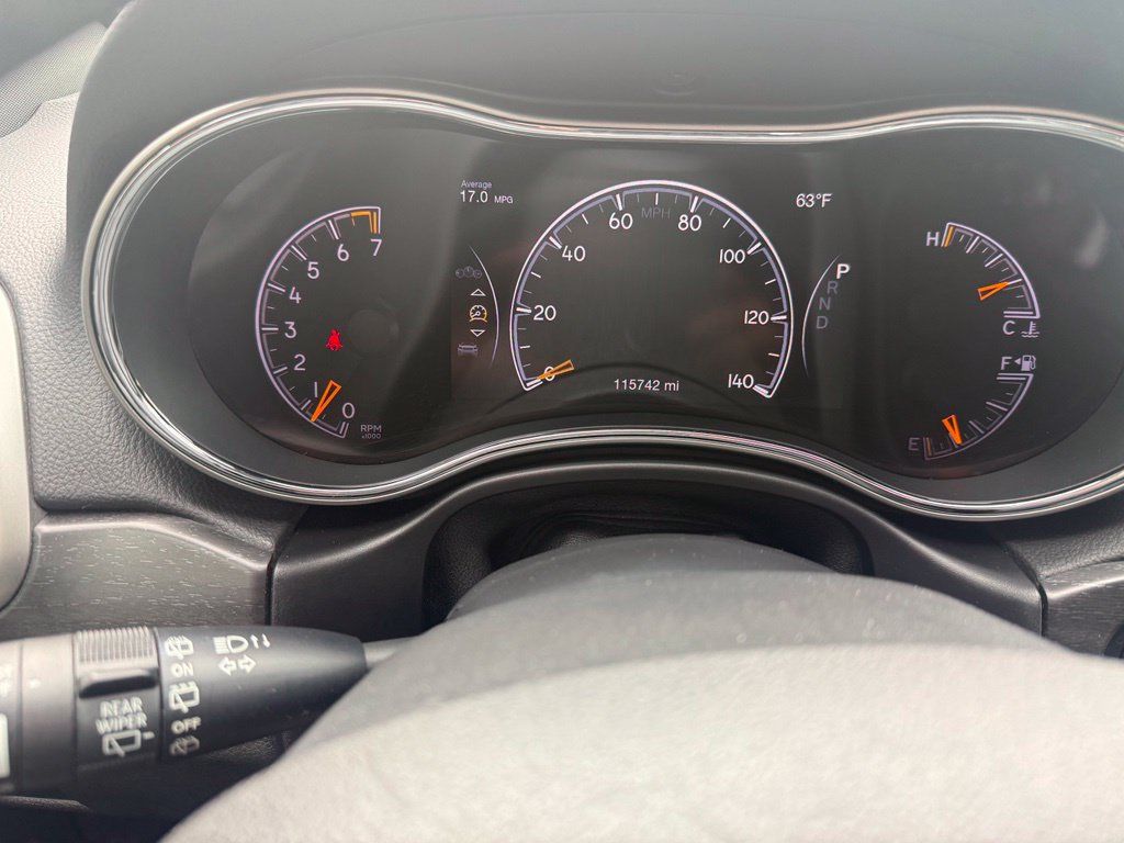 Used 2018 Jeep Grand Cherokee Altitude AWD/4WD image 22