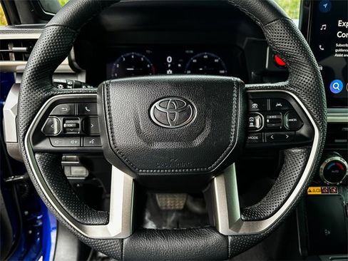 Certified 2025 Toyota Tacoma TRD Off-Road image 14
