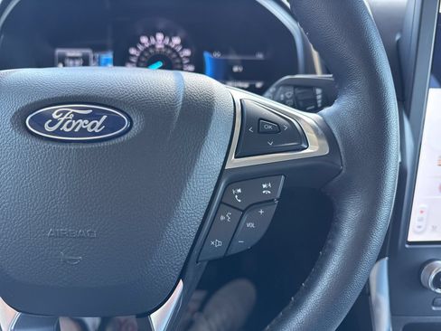 Certified 2023 Ford Edge Titanium AWD/4WD image 29