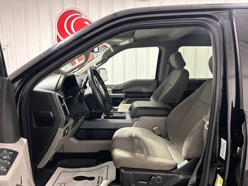 Used 2018 Ford F150 XLT w/ Equipment Group 302A Luxury AWD/4WD image 13
