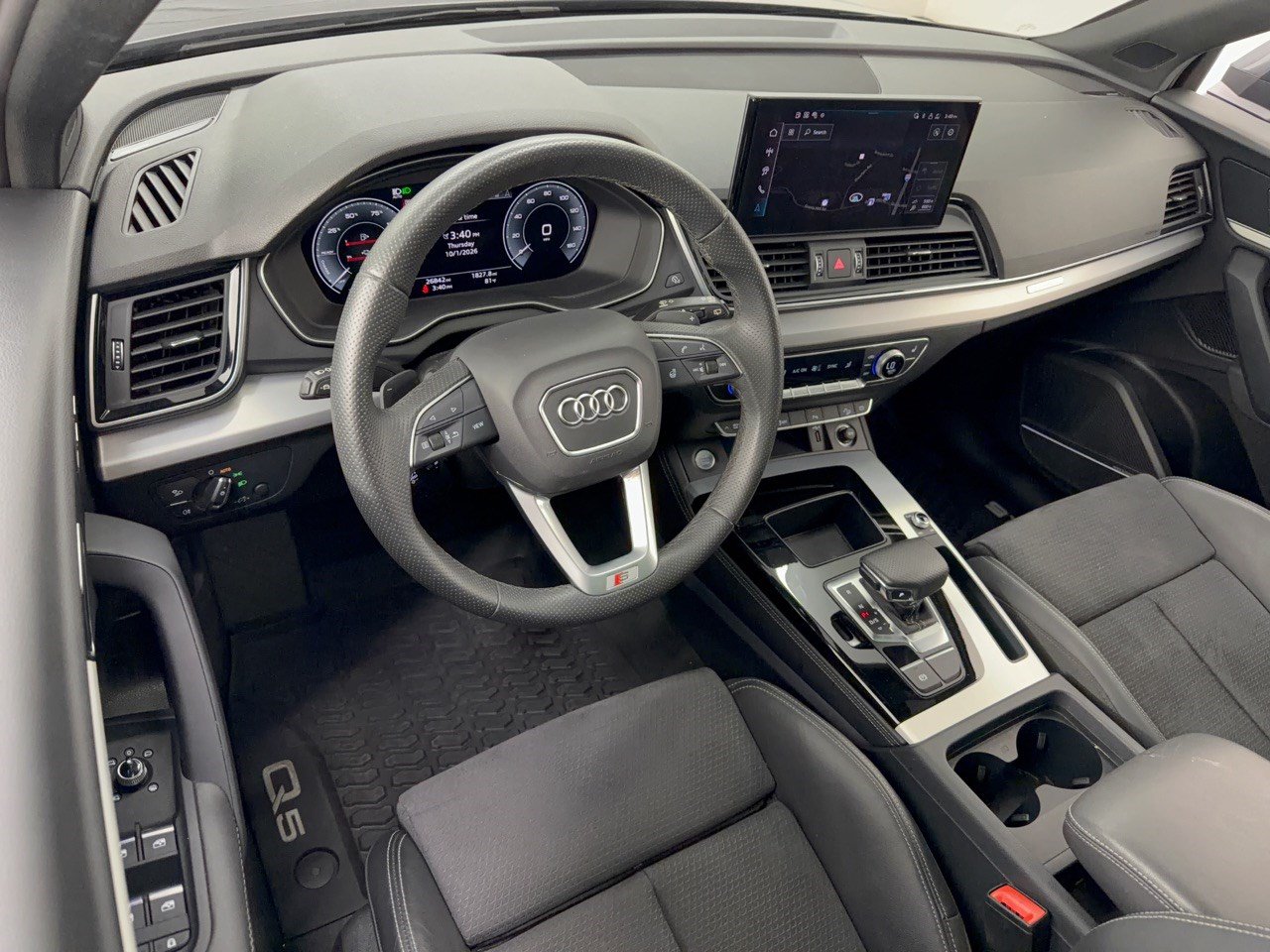 Used 2024 Audi Q5 e Premium Plus w/ Premium Plus Package AWD/4WD image 4