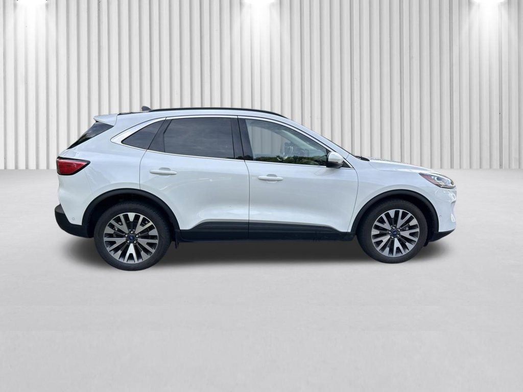 Used 2020 Ford Escape Titanium AWD/4WD image 8