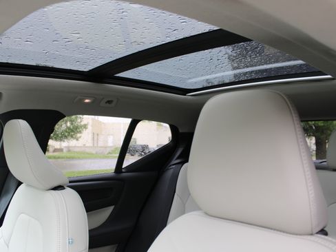 New 2026 Volvo XC40 B5 Ultra w/ Climate Package image 22