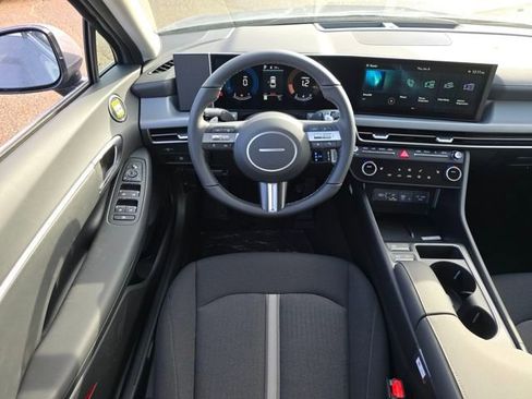 New 2026 Hyundai Sonata SEL image 3