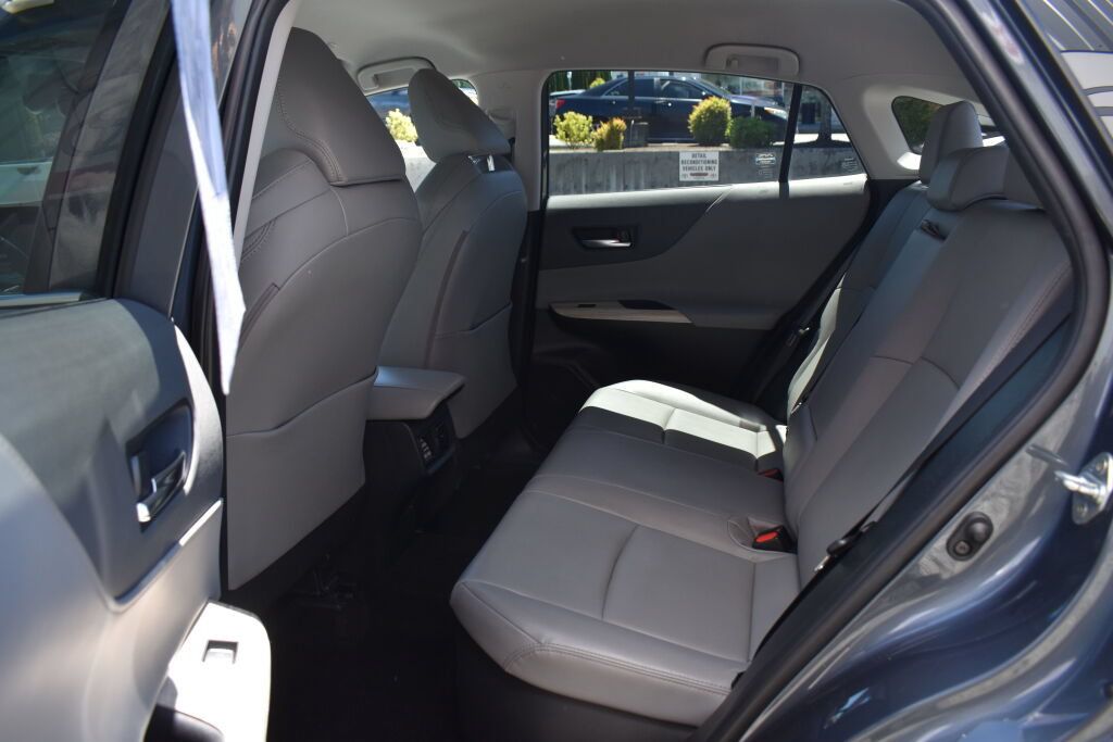 Certified 2024 Toyota Venza XLE AWD/4WD image 20