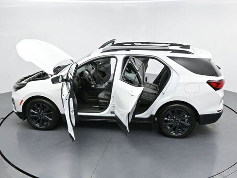 Used 2024 Chevrolet Equinox RS w/ RS Leather Package FWD image 39