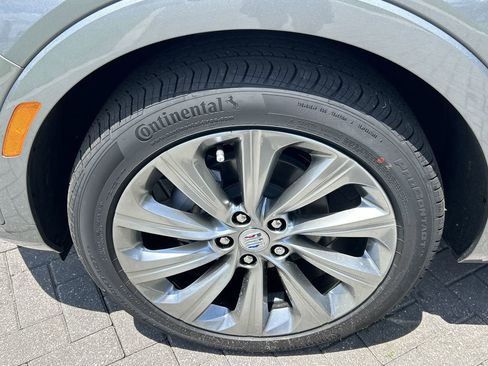 New 2025 Buick Envista Avenir image 32