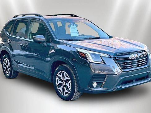 Certified 2023 Subaru Forester Premium image 1