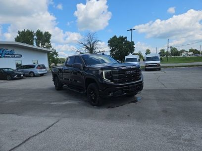 Used 2024 GMC Sierra 1500 Elevation w/ Preferred Package