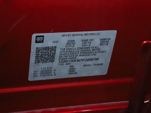 Used 2023 Chevrolet Traverse Premier w/ LPO, Floor Liner Package AWD/4WD image 22
