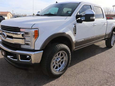Used 2019 Ford F250 King Ranch w/ King Ranch Ultimate Package image 3