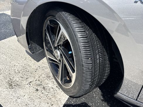Used 2023 Hyundai Elantra N Line FWD image 7