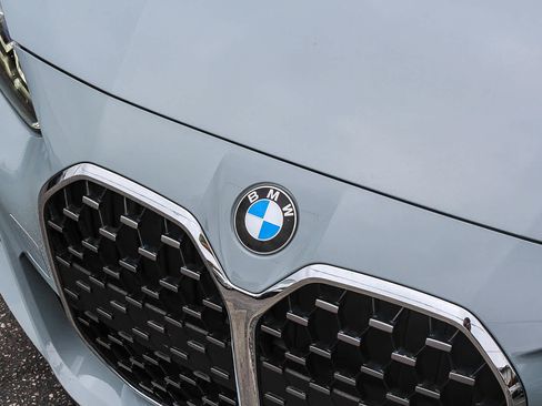 Used 2023 BMW 430i Gran Coupe w/ M Sport Package RWD image 11
