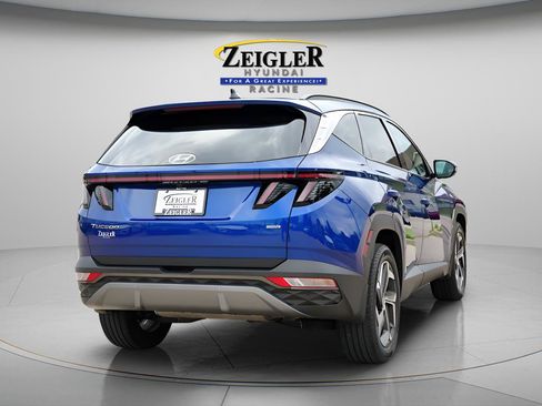 Certified 2024 Hyundai Tucson Limited AWD/4WD image 7