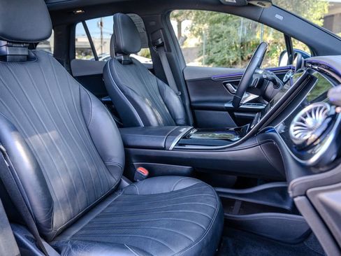 Used 2023 Mercedes-Benz EQE 350+ 4MATIC SUV w/ Pinnacle Trim Package image 21